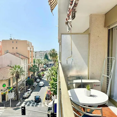 Apartament 50 Des Plages Jolie Centre Juan Les Pins