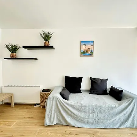 Apartament 50 Des Plages Jolie Centre Juan Les Pins Antibes