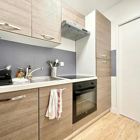 Apartament 50 Des Plages Jolie Centre Juan Les Pins Antibes